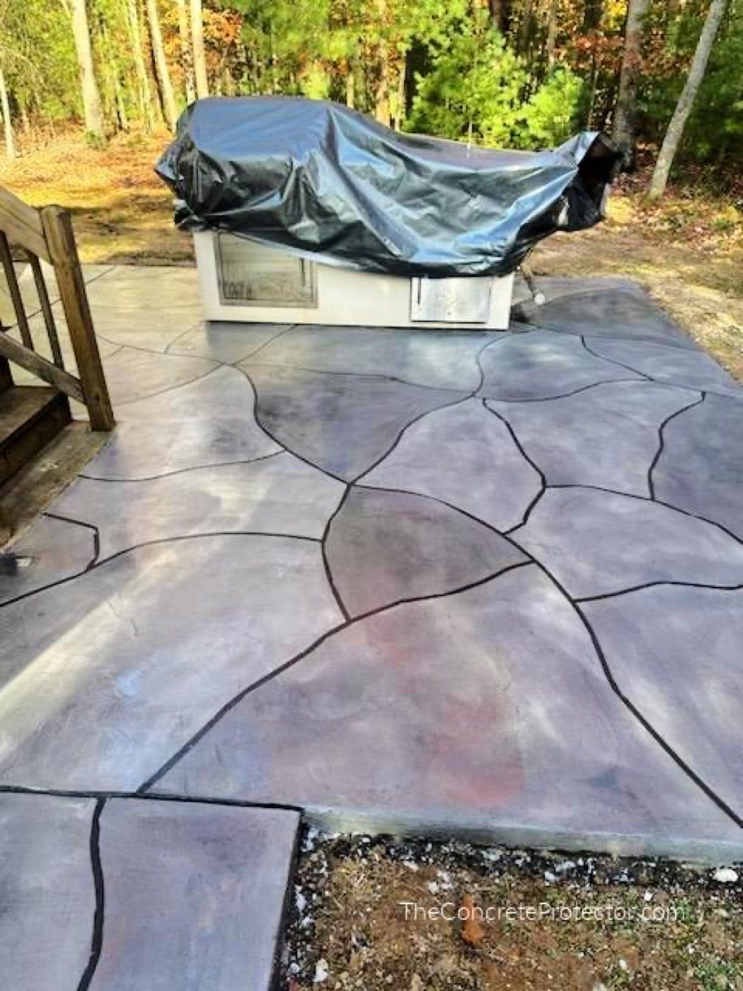 Flagstone look concrete patio
